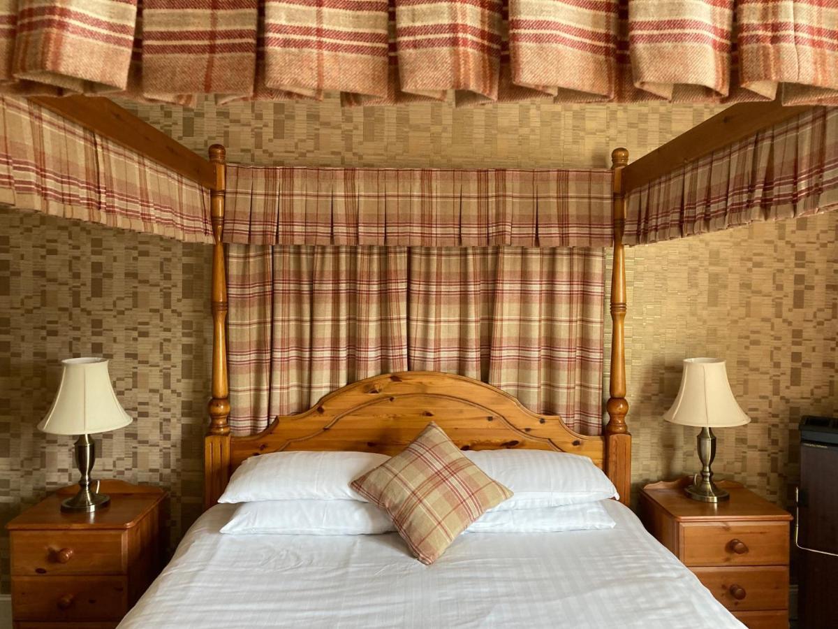 The Panmure Arms Hotel Edzell Экстерьер фото