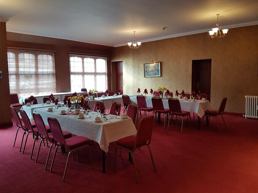 The Panmure Arms Hotel Edzell Экстерьер фото